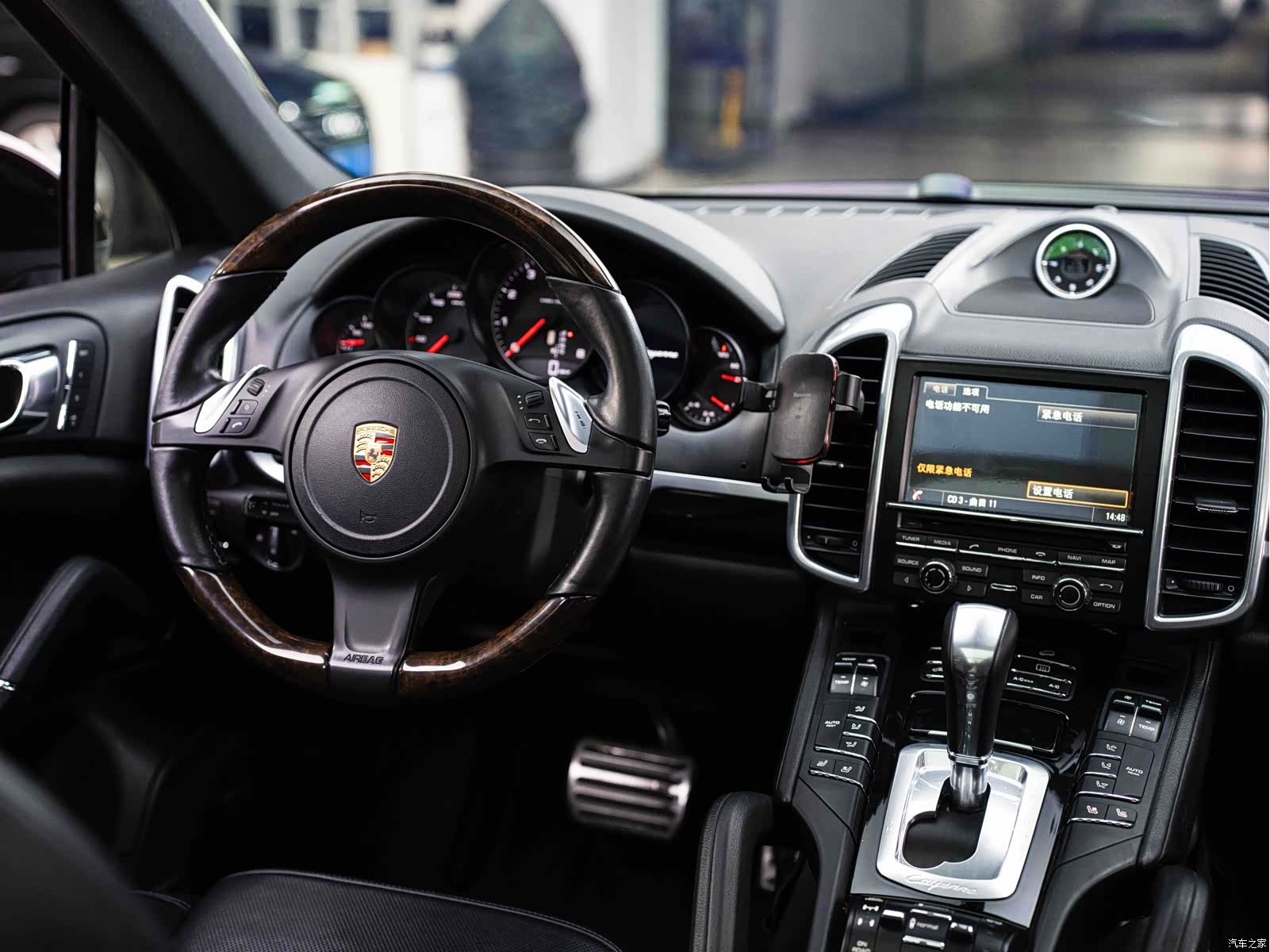 Porsche Cayenne, 2013 9