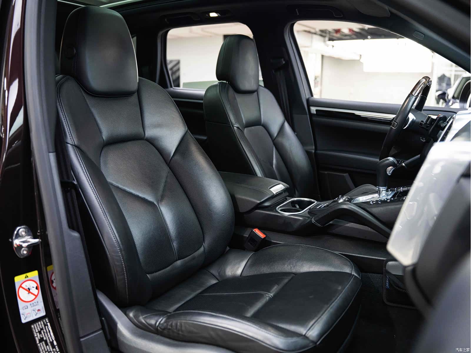 Porsche Cayenne, 2013 24