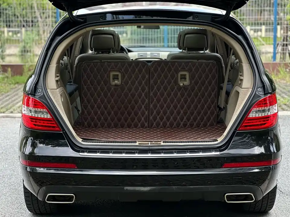 Mercedes-Benz R-class