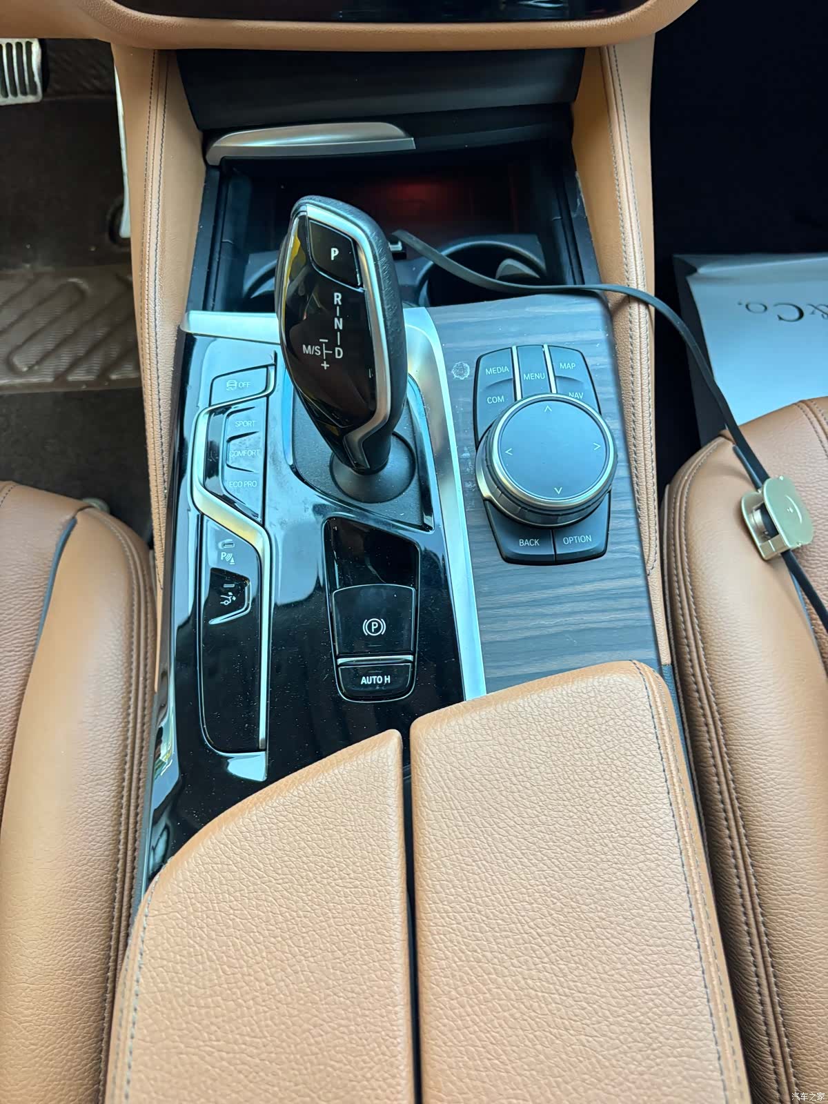 BMW 6 Series GT, 2021 12