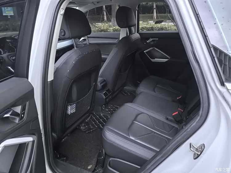 Audi Q3, 2020 7