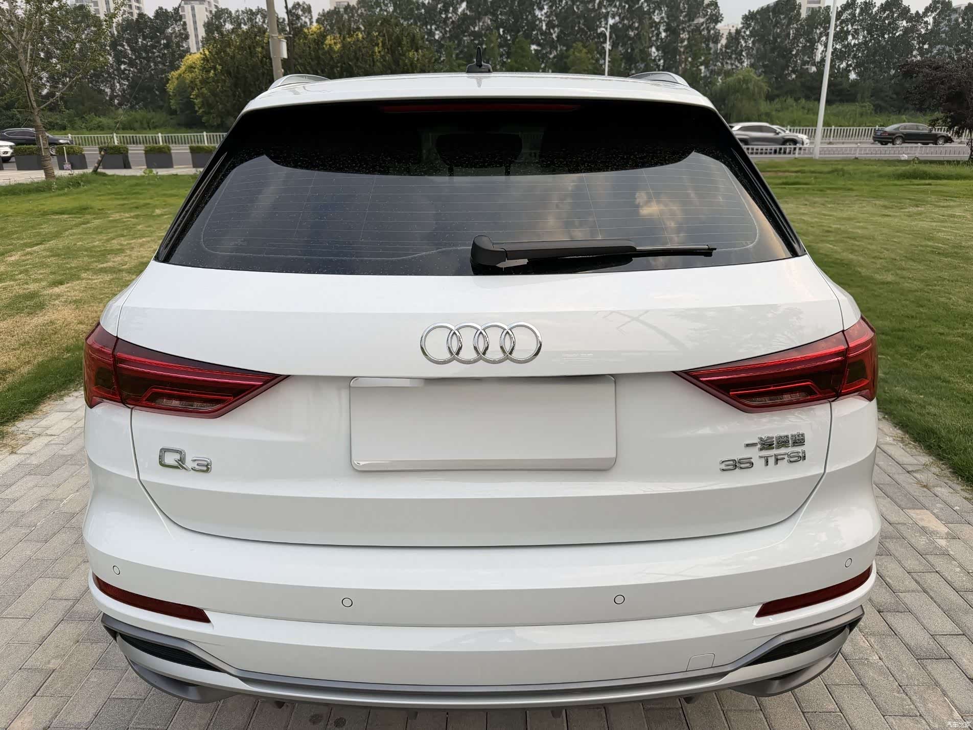 Audi Q3, 2023 все фото
