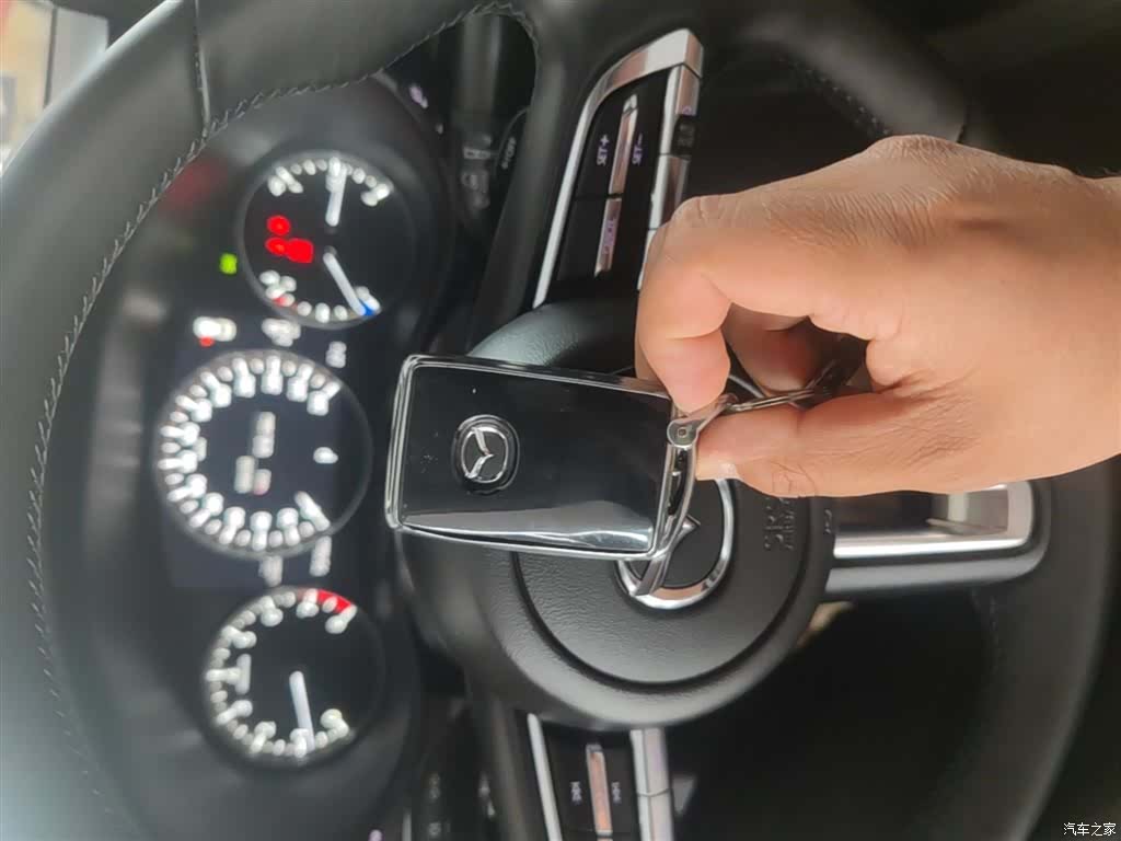 Mazda Mazda3, 2025 9