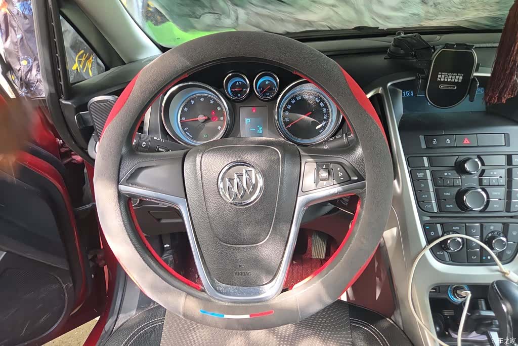Buick XT, 2013 15