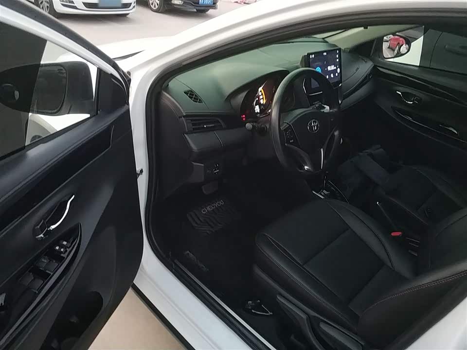 Toyota YARiS L Zhixuan