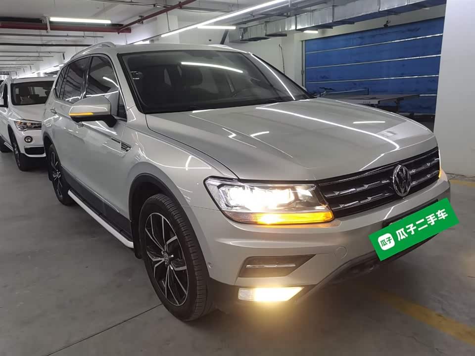 Volkswagen Tiguan L