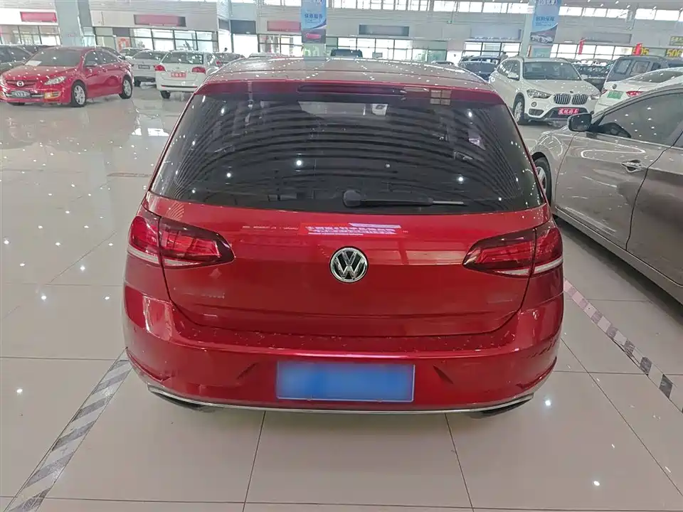 Volkswagen golf