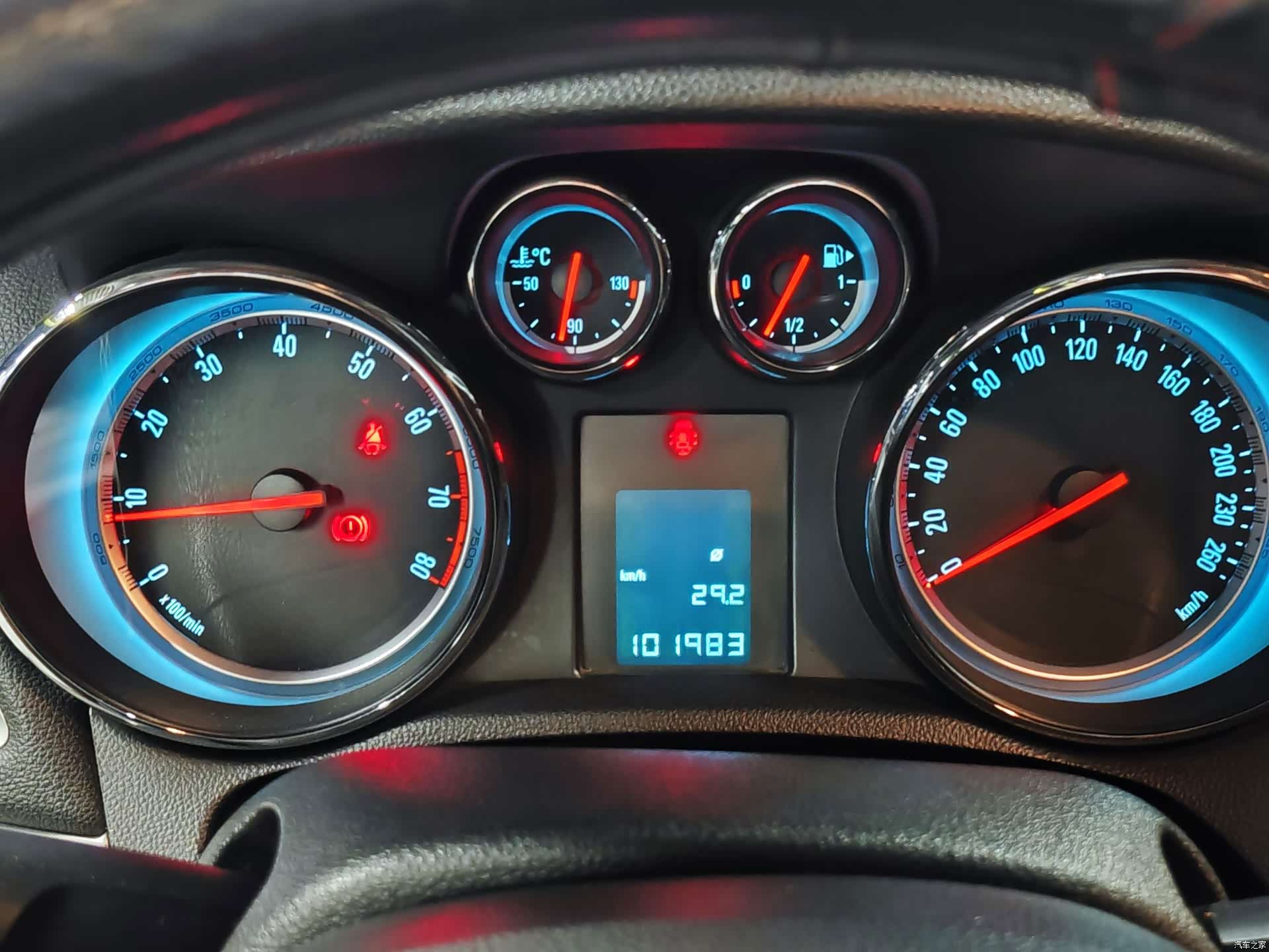Buick Encore, 2014 14