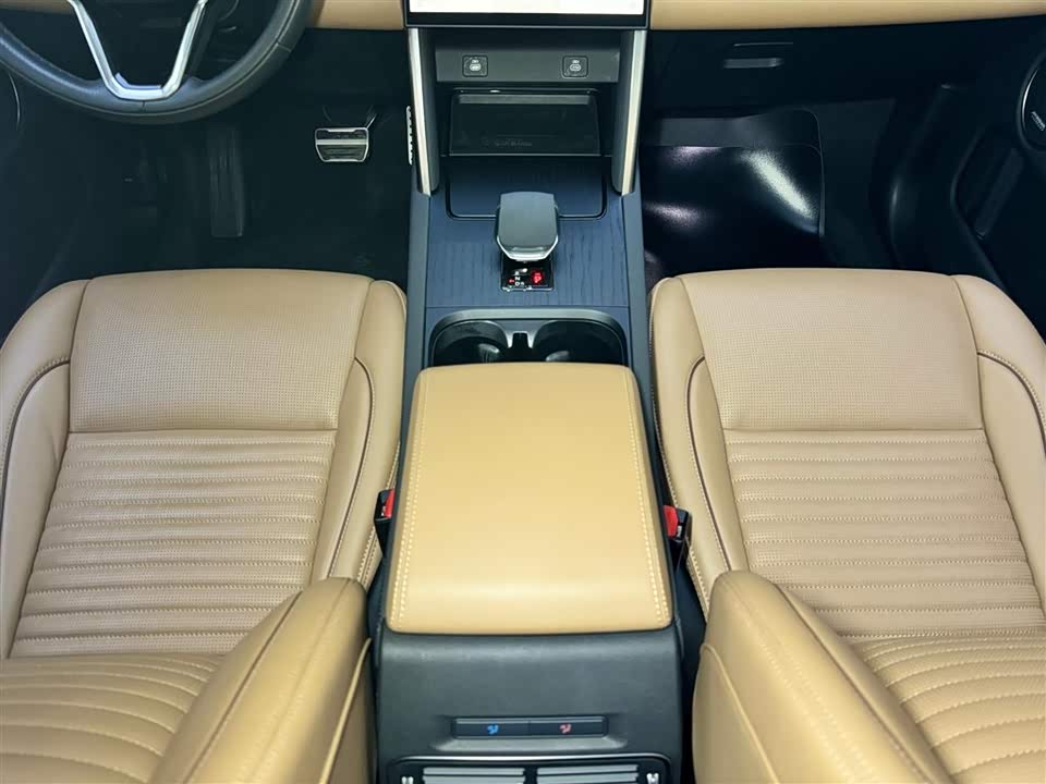 Land Rover Discover sports