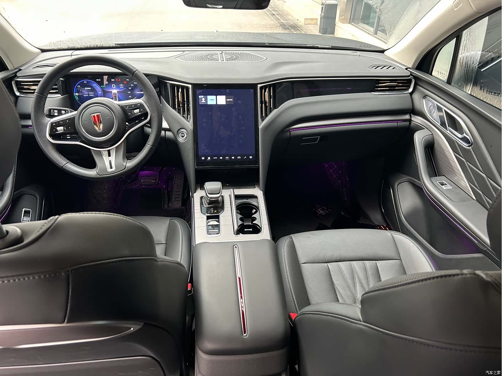 Hongqi HS7, 2024 7