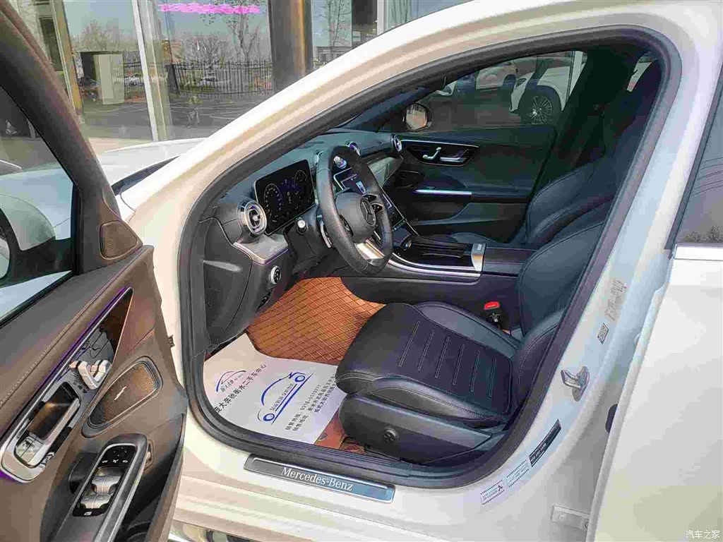 Mercedes-Benz C-Class, 2024 6