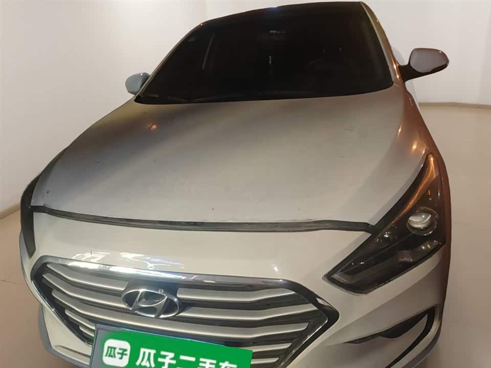 Hyundai Name picture