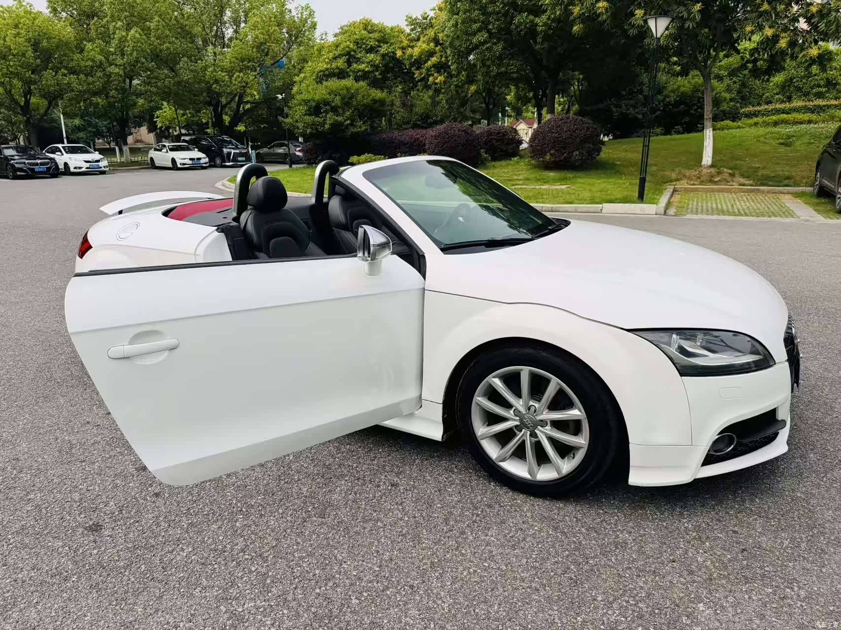 Audi TT, 2014 9