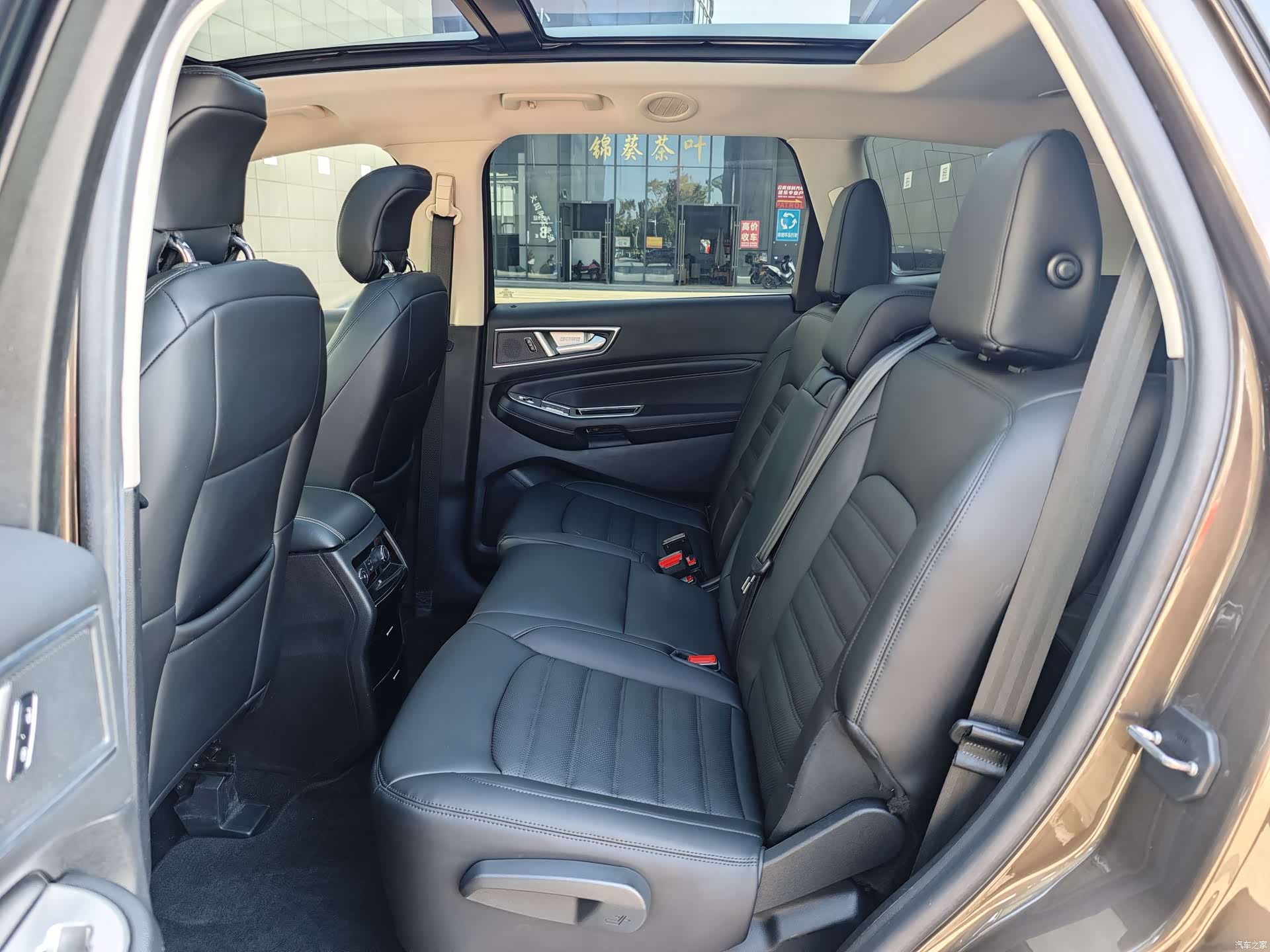 Ford Edge, 2016 13