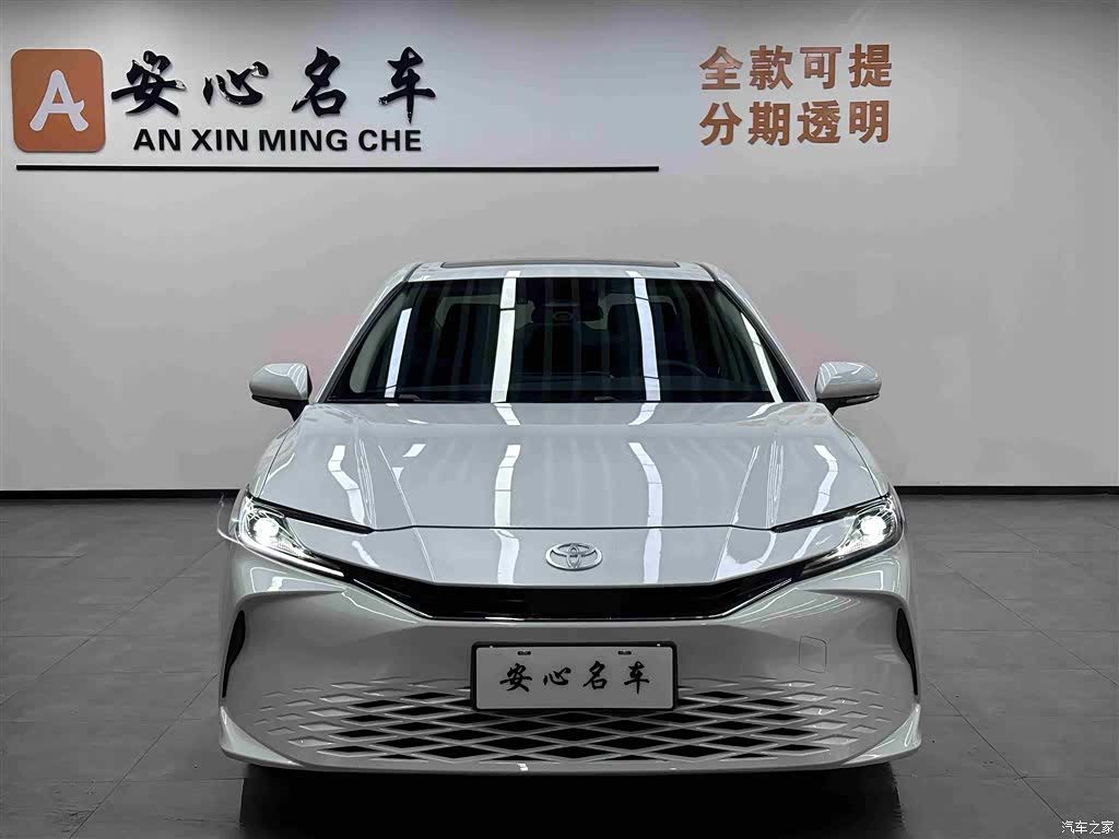 Toyota Camry, 2024 2