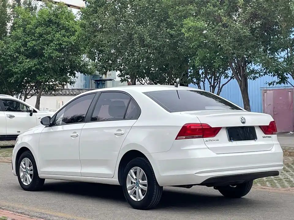 Volkswagen Santana