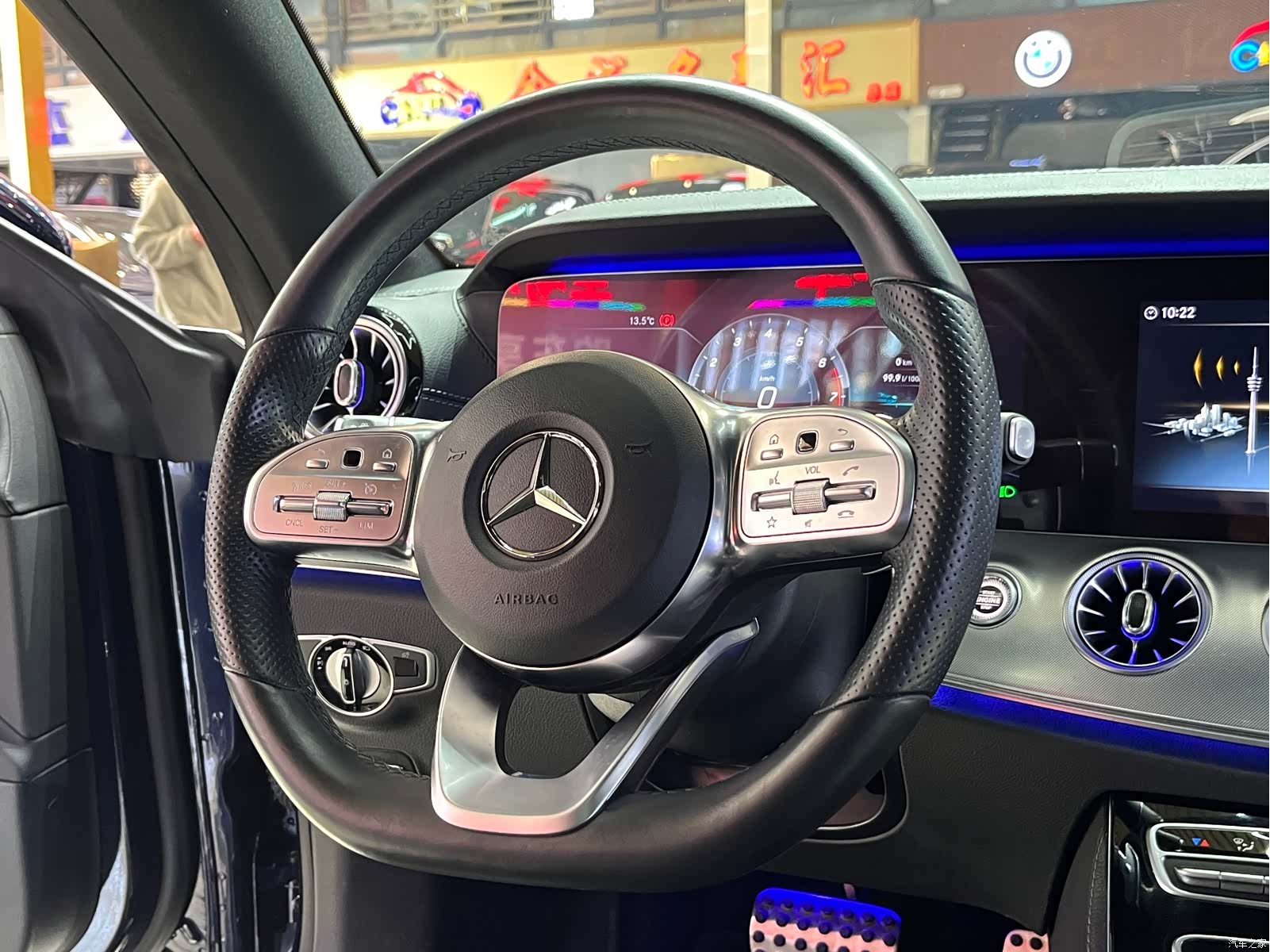Mercedes-Benz E-Class, 2019 13