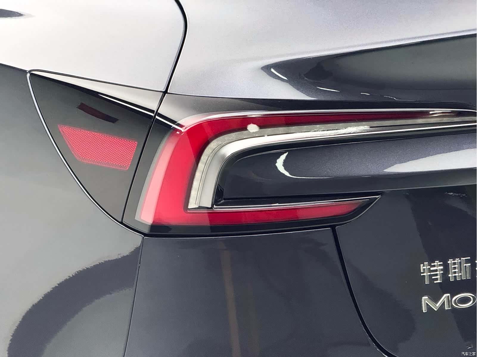Tesla Model 3, 2024 19