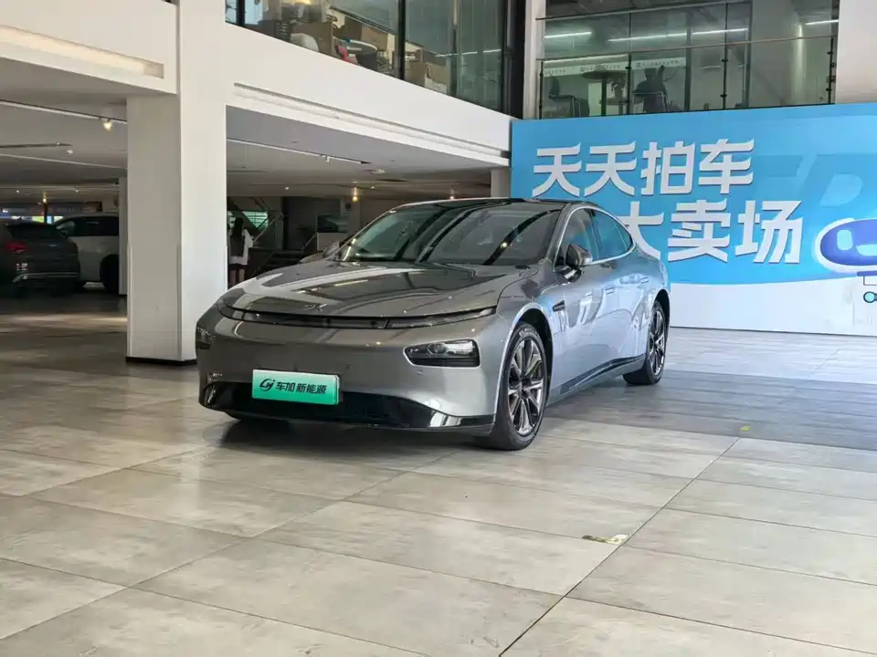 XPENG P7