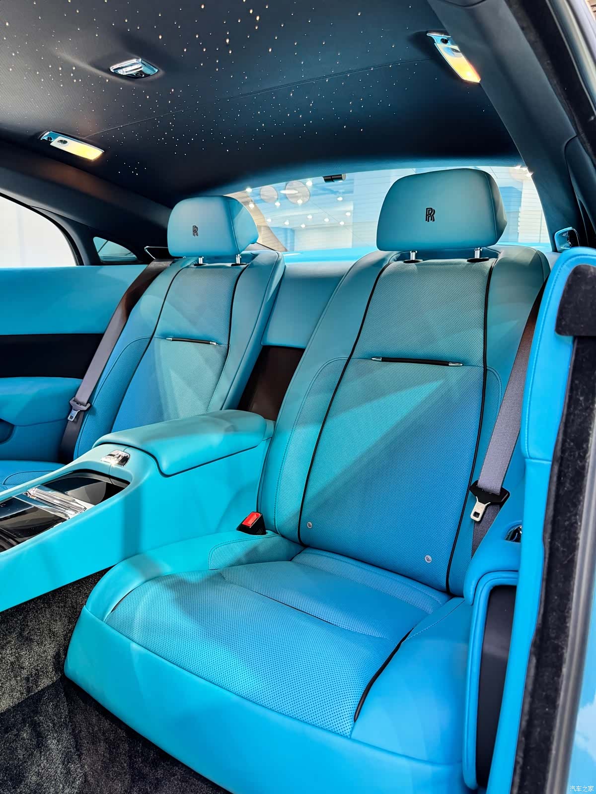 Rolls-Royce Wraith, 2019 13