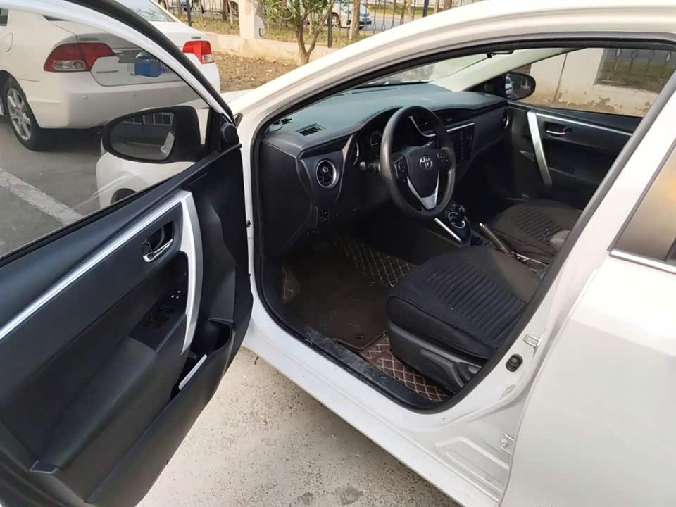 Toyota Corolla dual engine E+