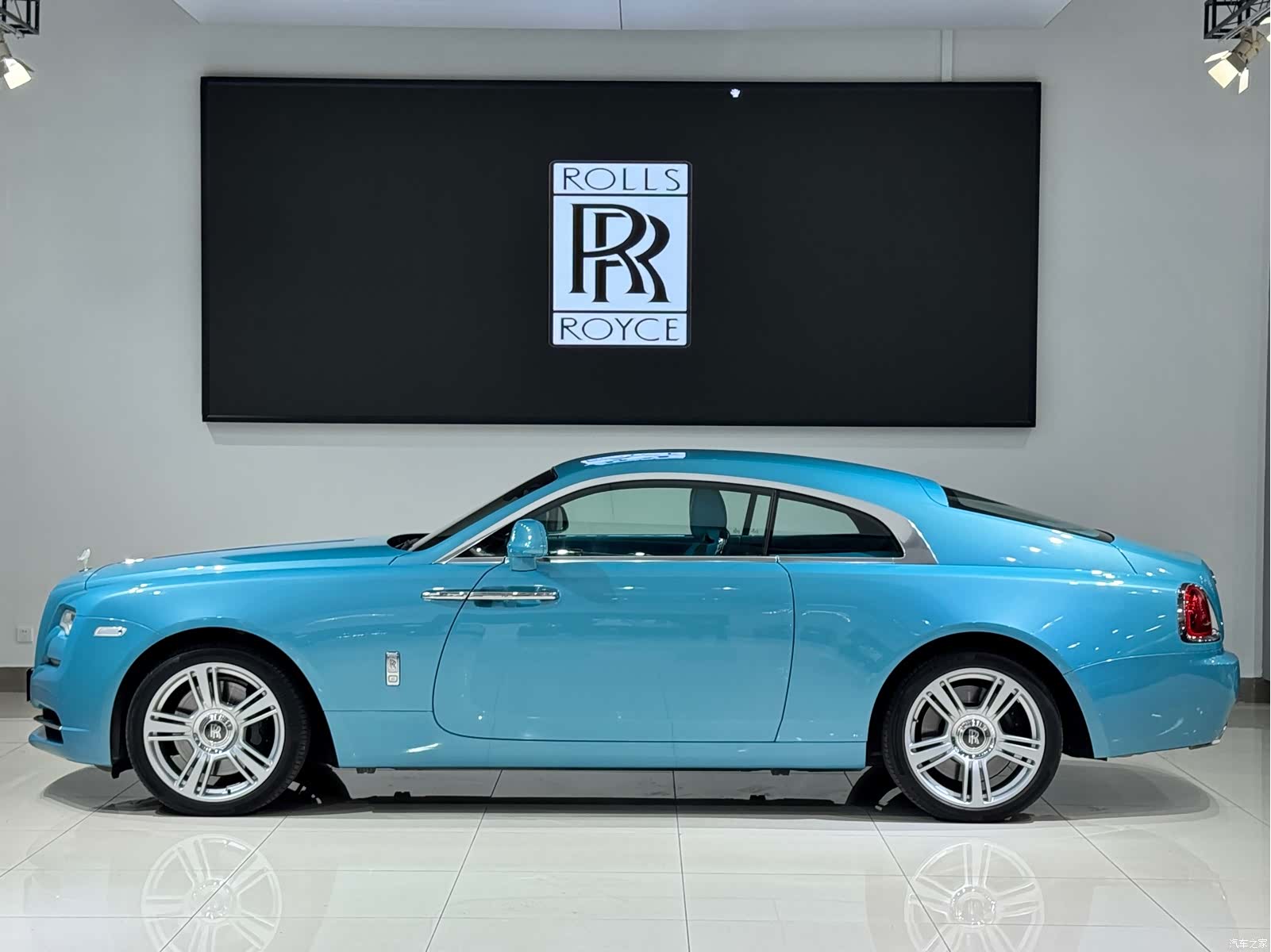 Rolls-Royce Wraith, 2019 3