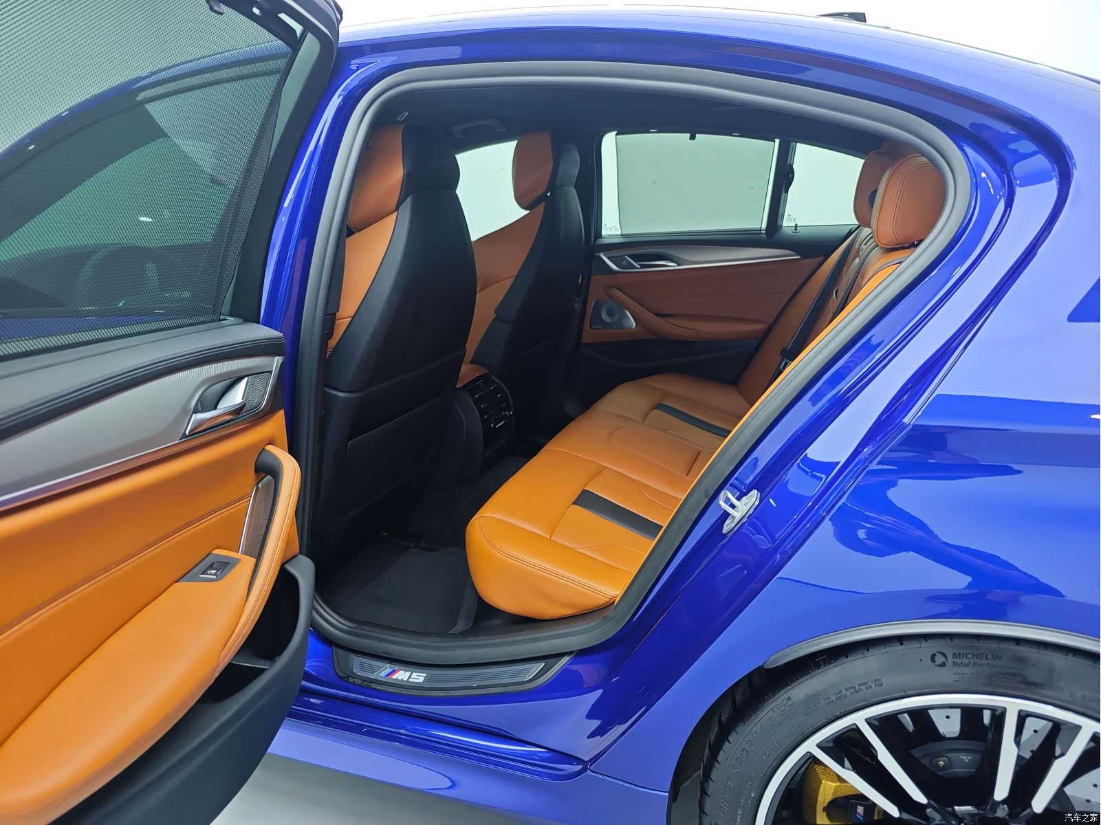BMW M5, 2018 31