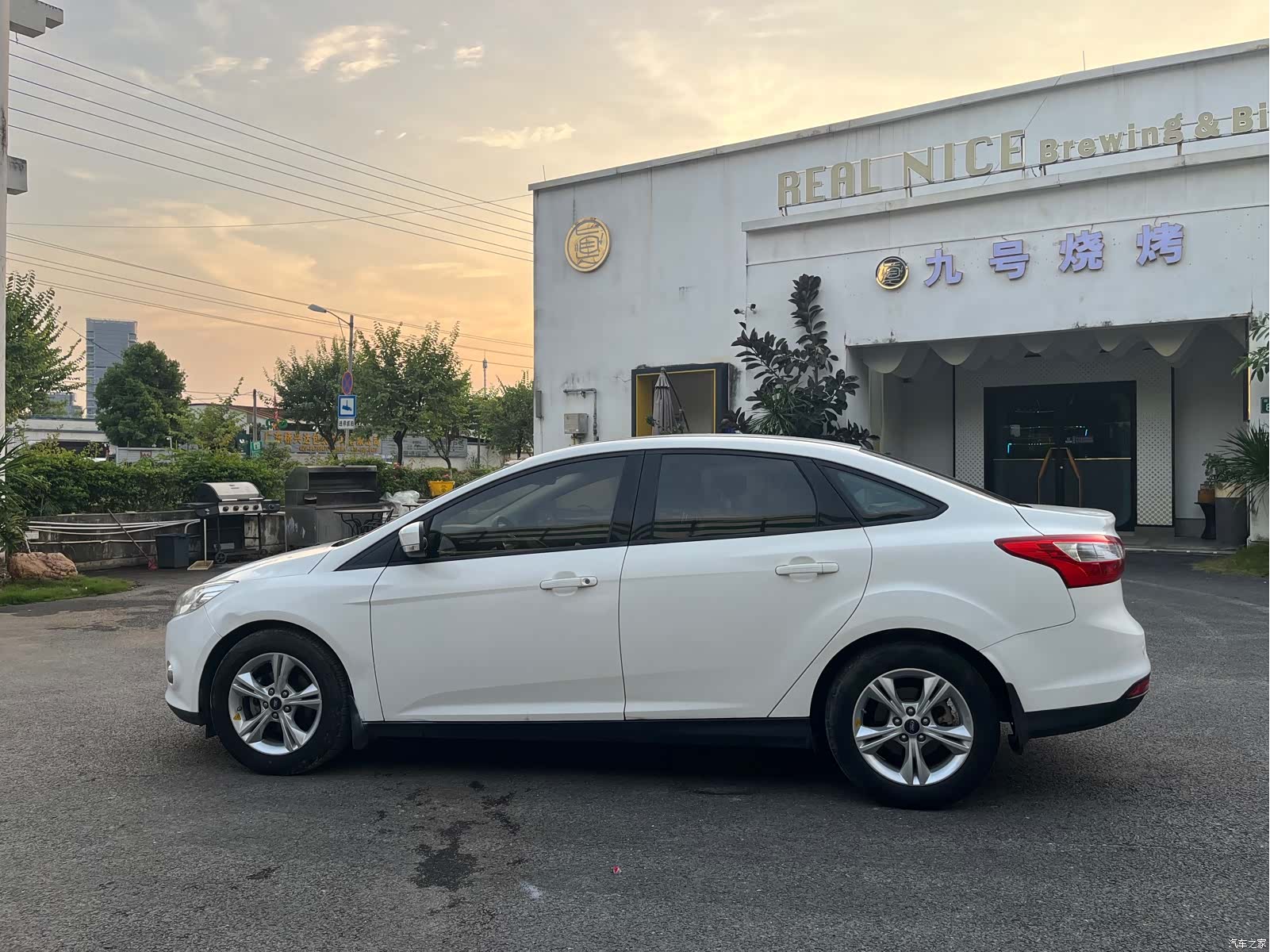 Ford Focus, 2014 8