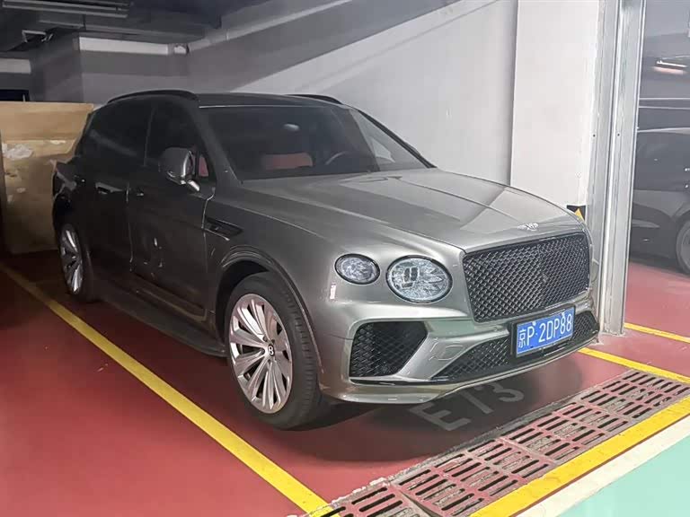 Bentley Tim Yue