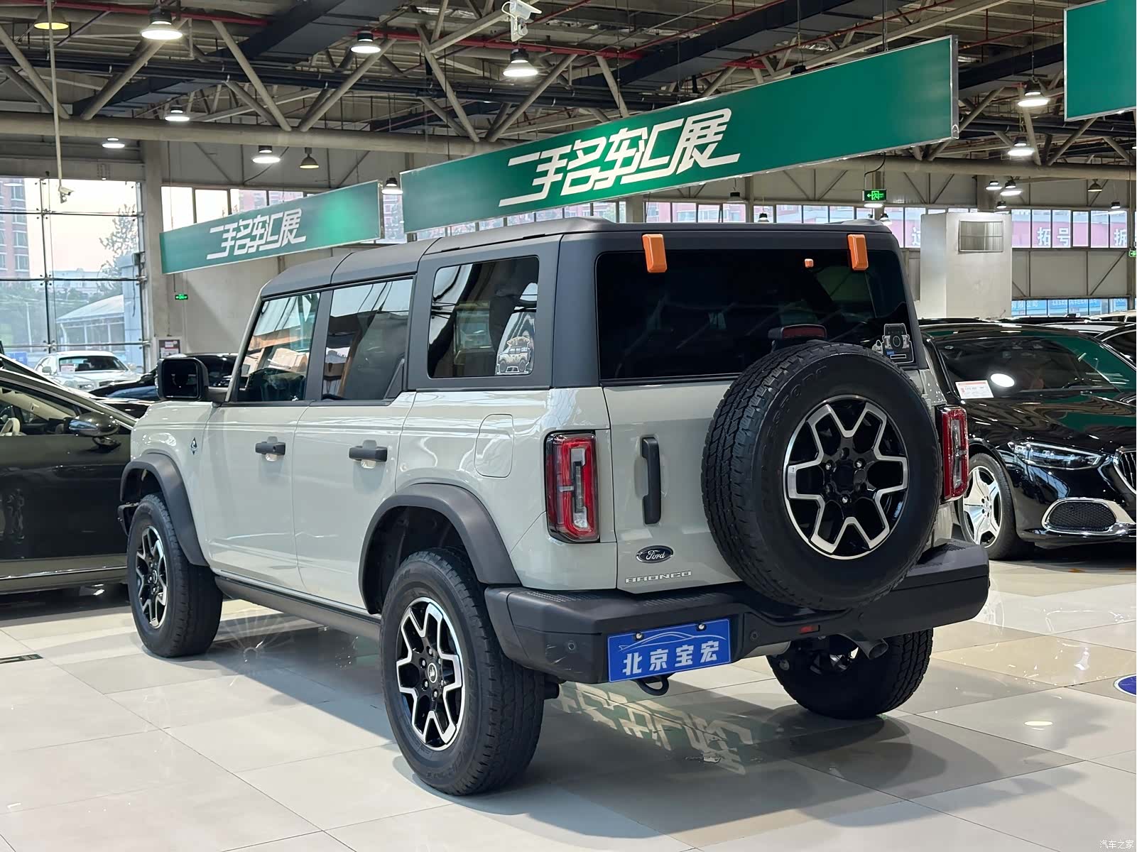 Ford Bronco, 2024 4