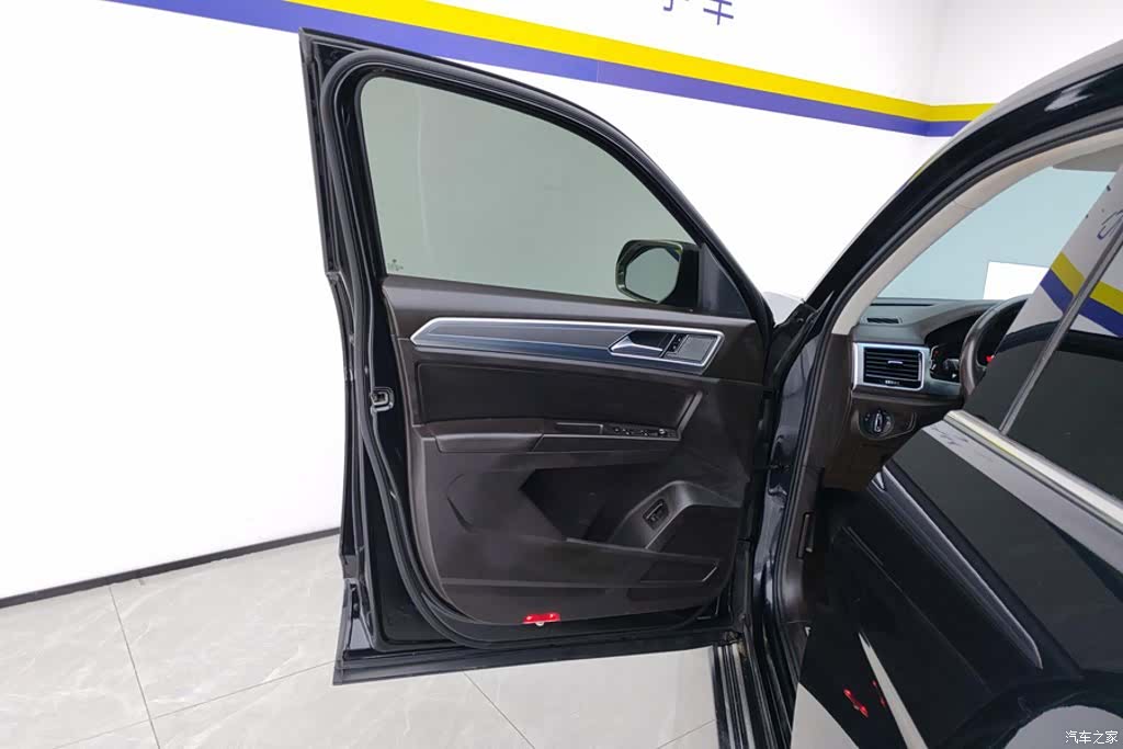 Volkswagen Teramont, 2019 7