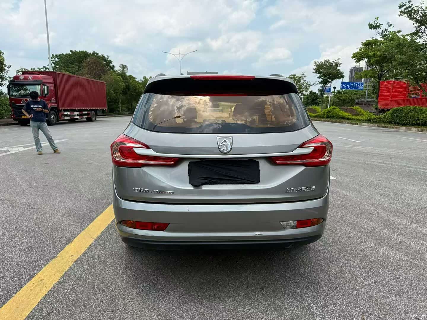 Wuling 310W, 2018 8