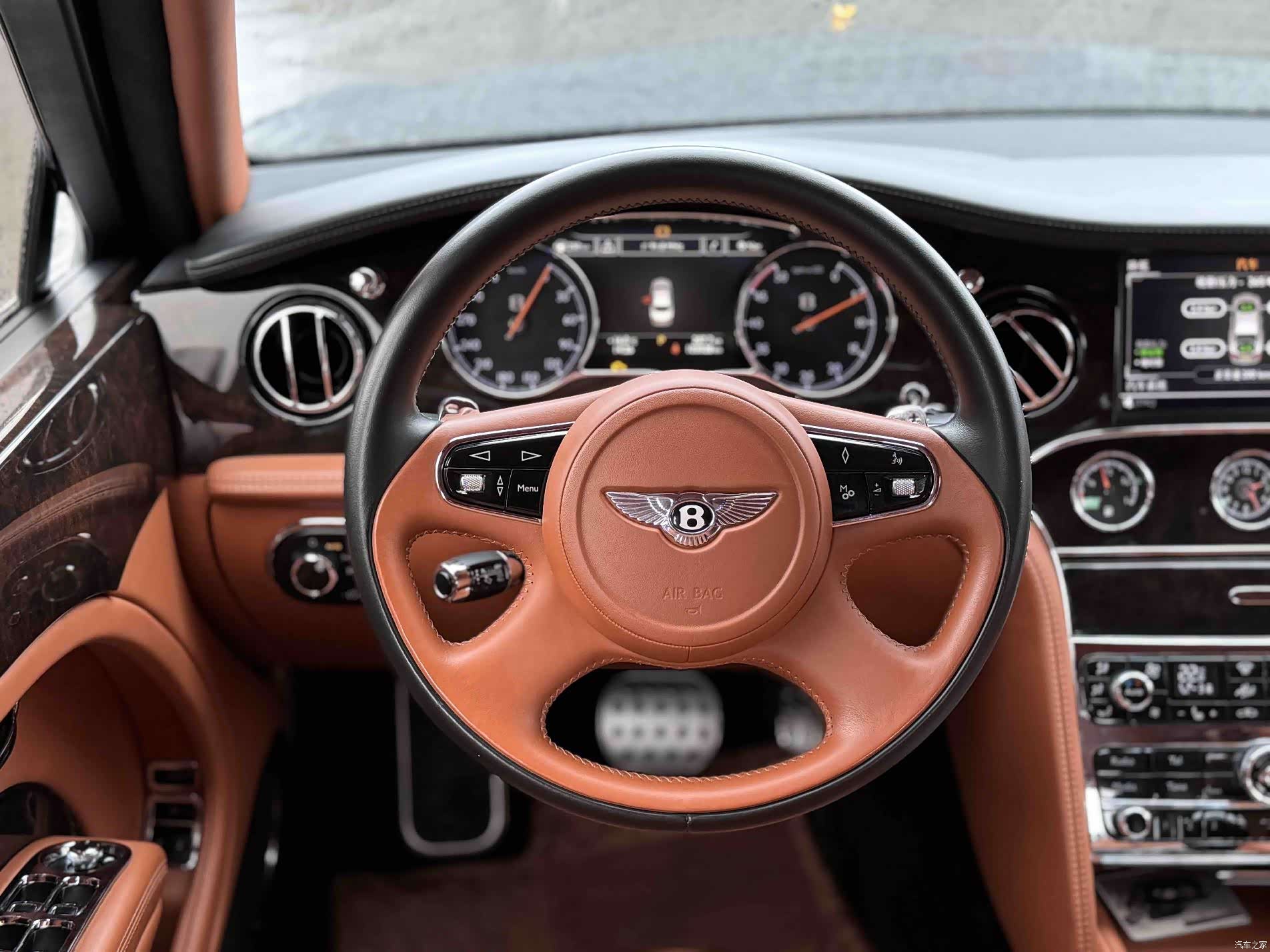 Bentley Mulsanne, 2015 все фото
