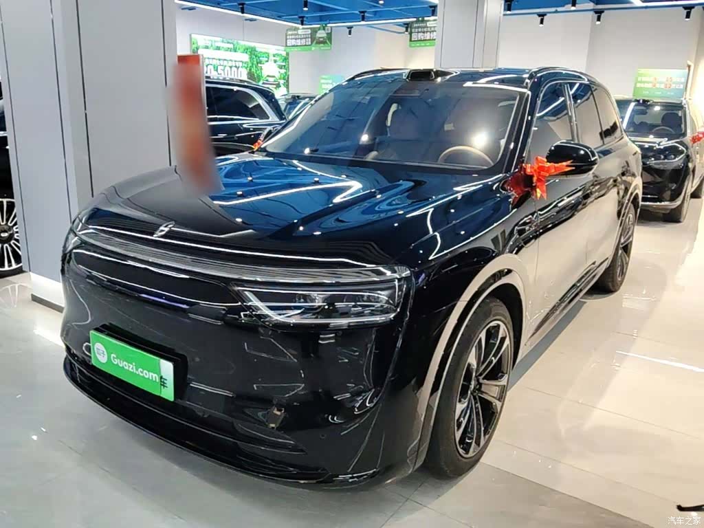AITO M8, 2025 1