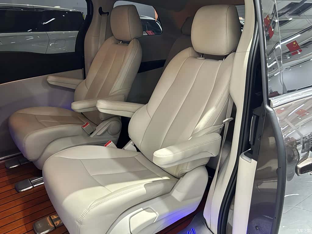 Buick GL8, 2023 19