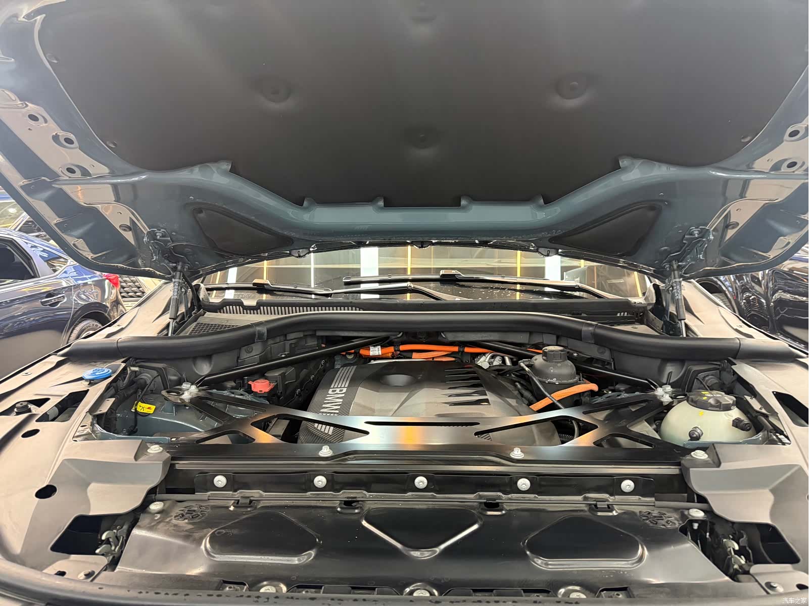 BMW XM, 2024 16