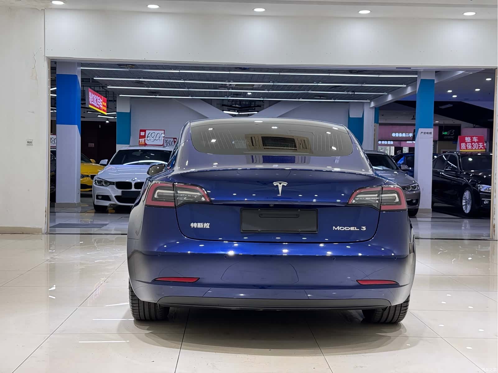 Tesla Model 3, 2020 4