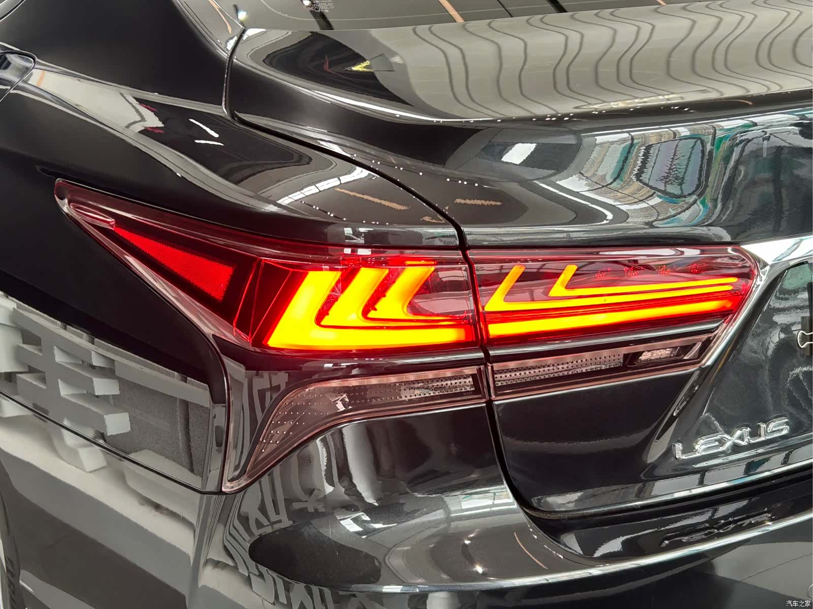 Lexus LS, 2021 20