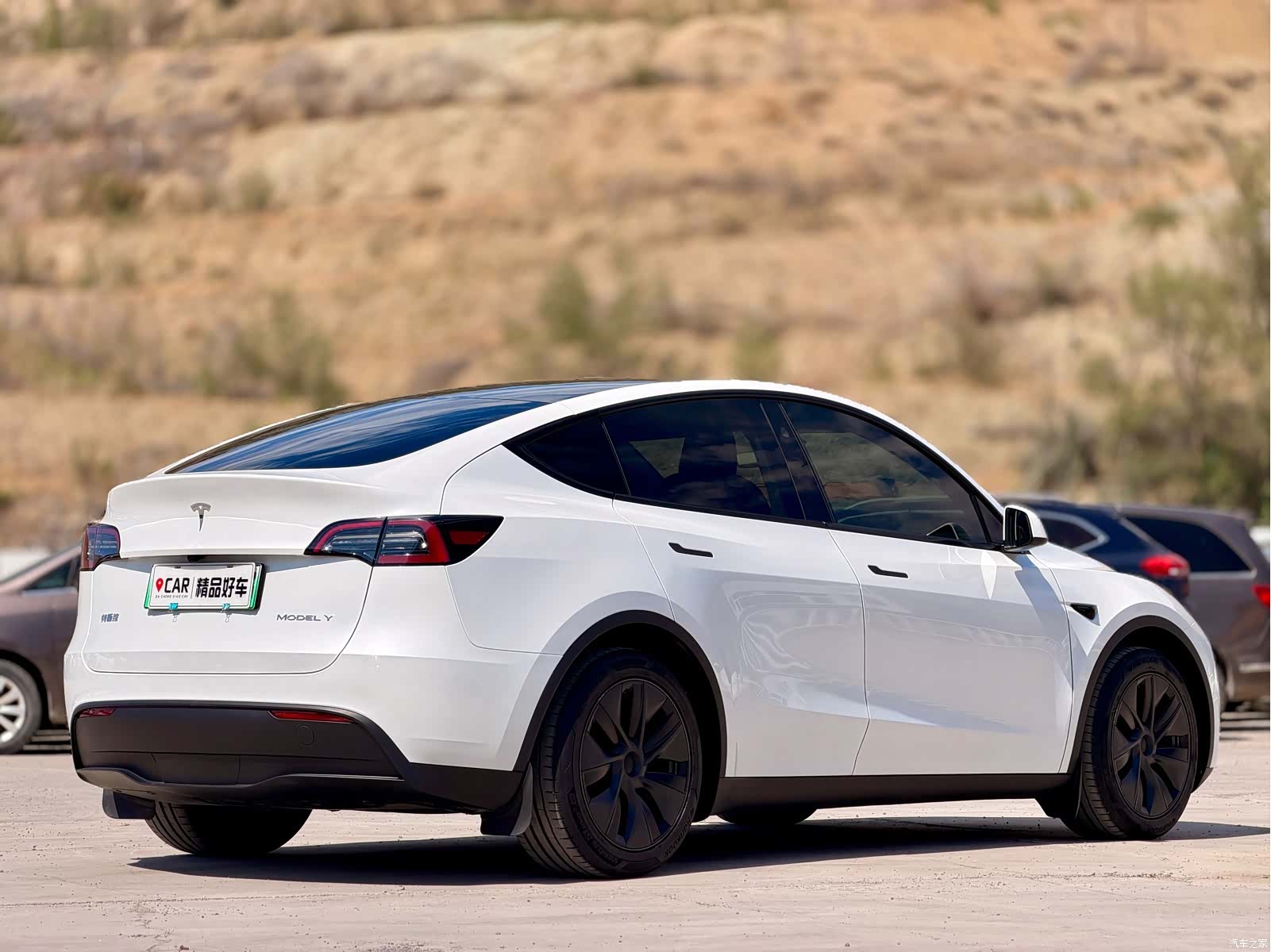 Tesla Model Y, 2024 9