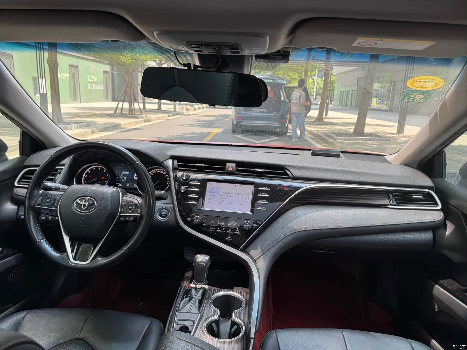 Toyota Camry, 2018 12