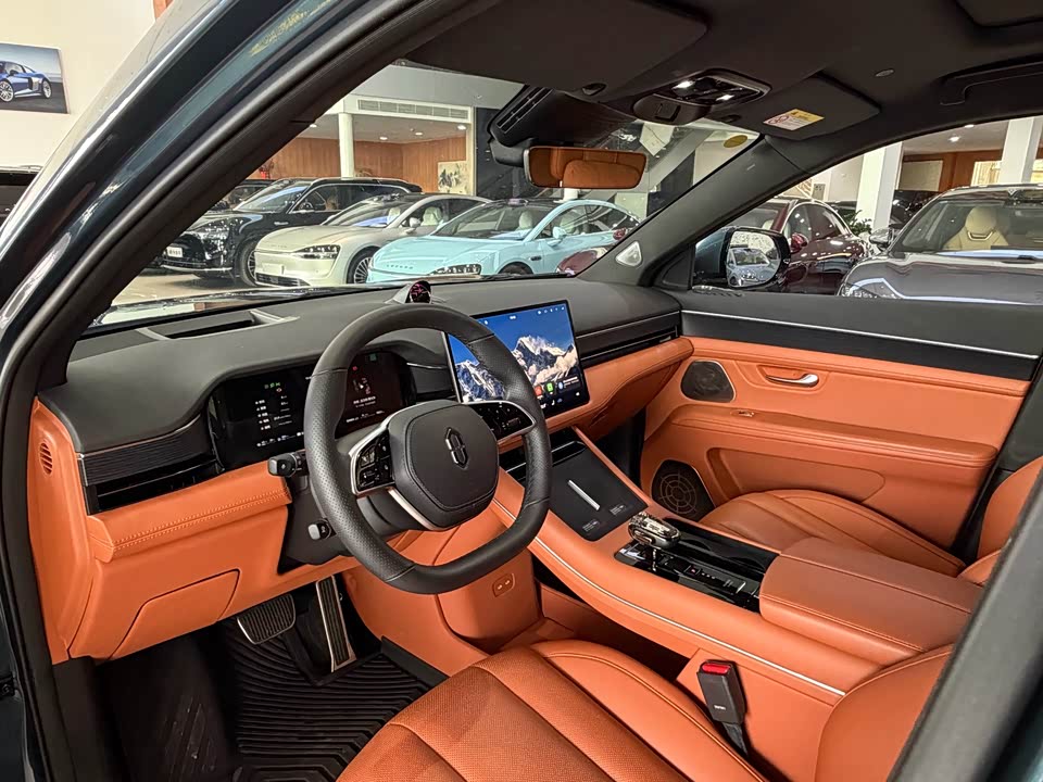 AITO Ask the world M7