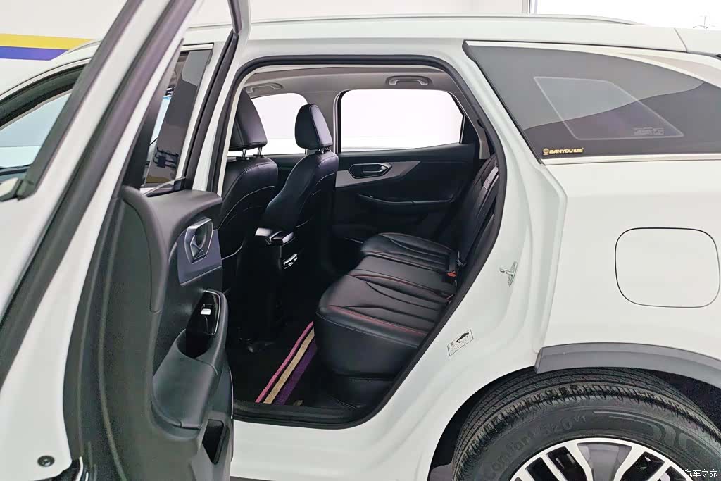 BAIC X7, 2021 11
