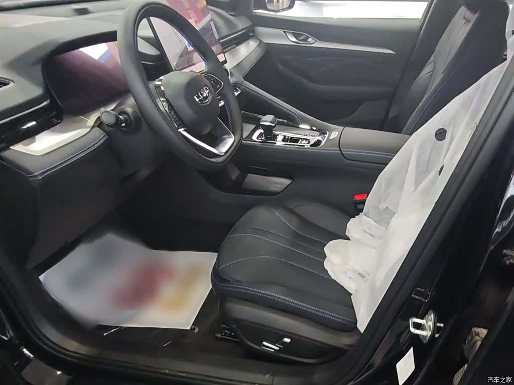 Geely Preface, 2026 15