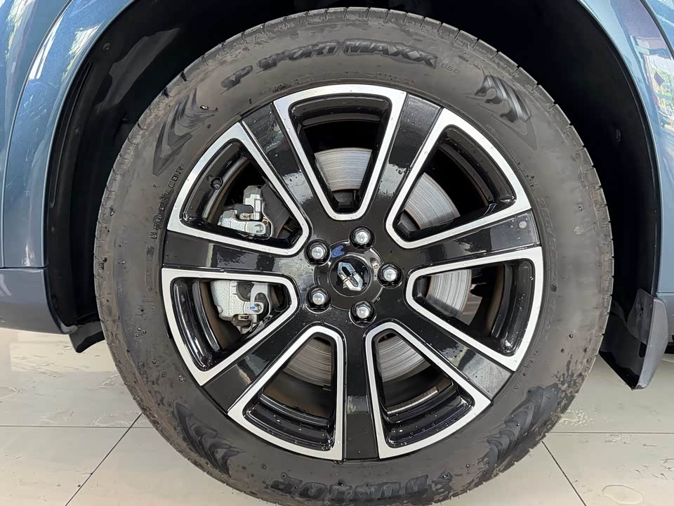 AITO Ask the world M7