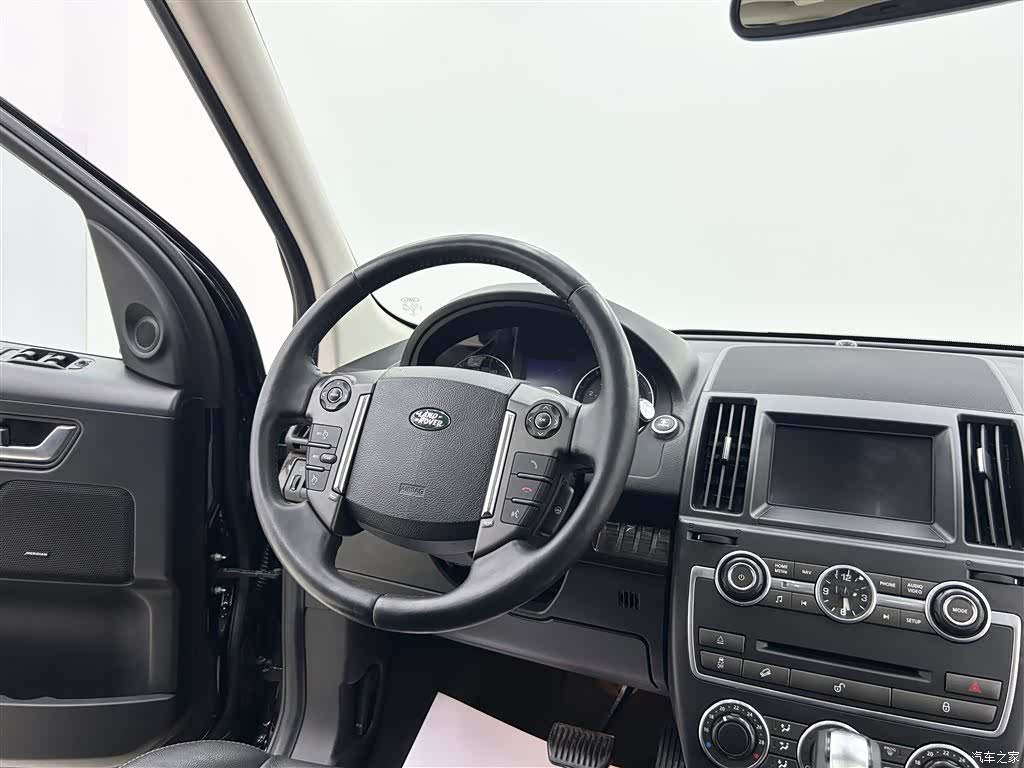 Land Rover Si4, 2013 12