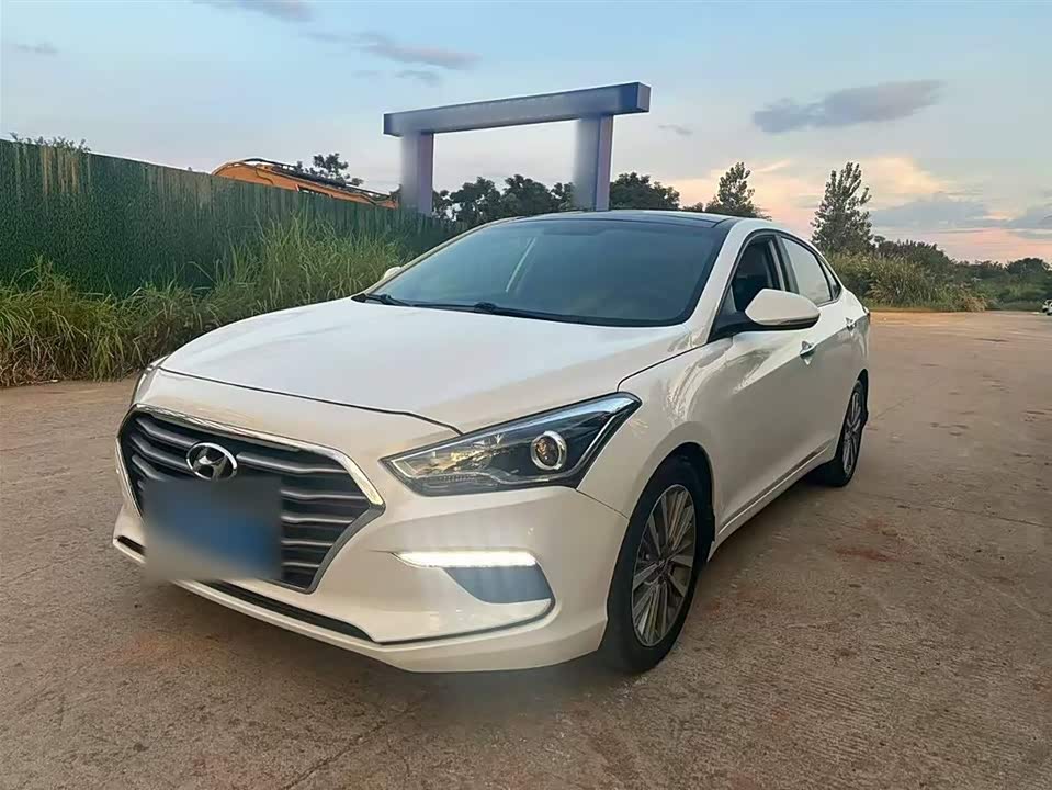 Hyundai Name picture