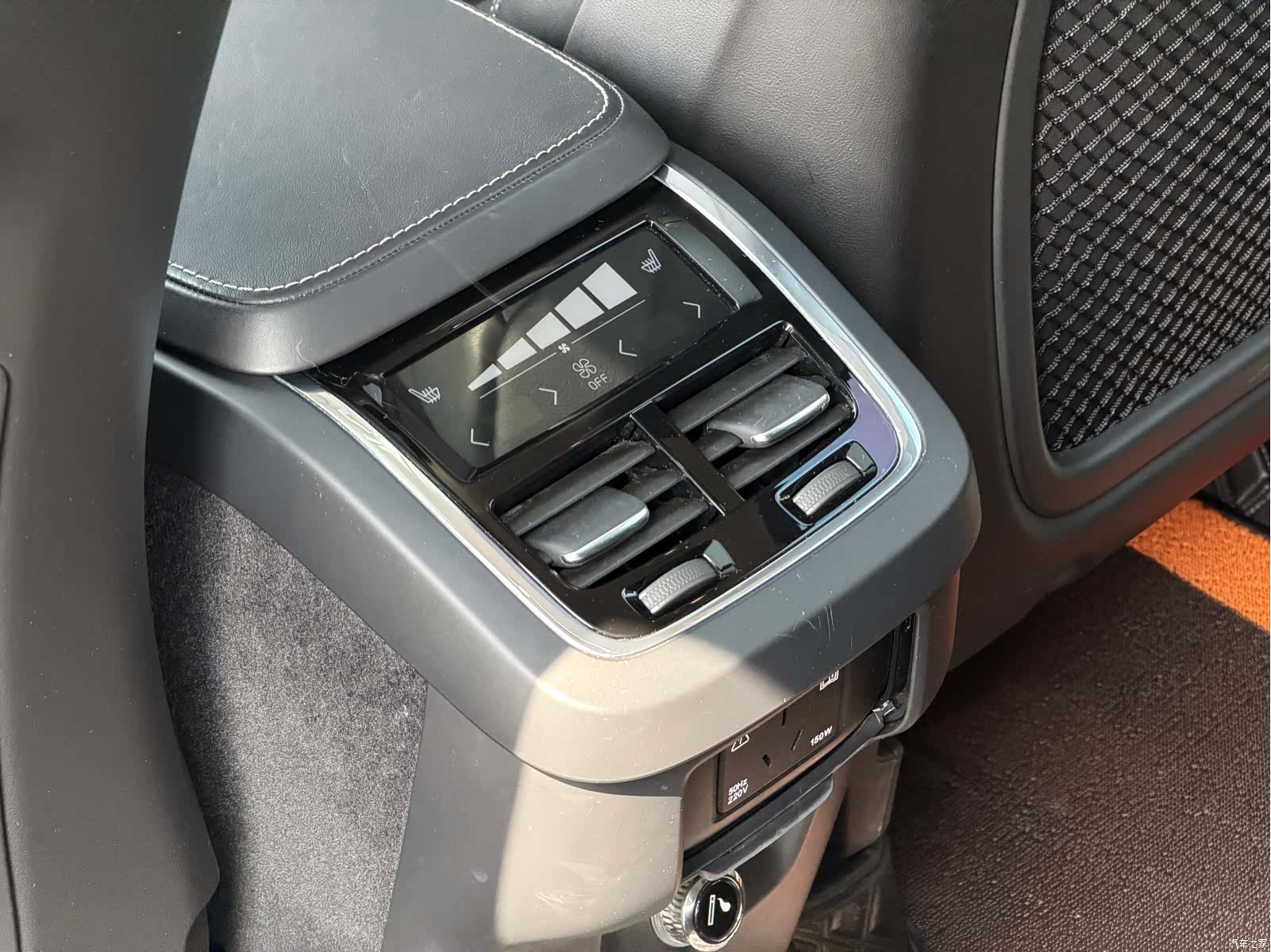 Volvo XC90, 2017 14