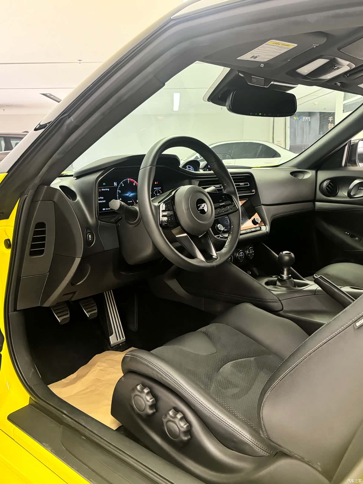 Nissan 400Z, 2024 11
