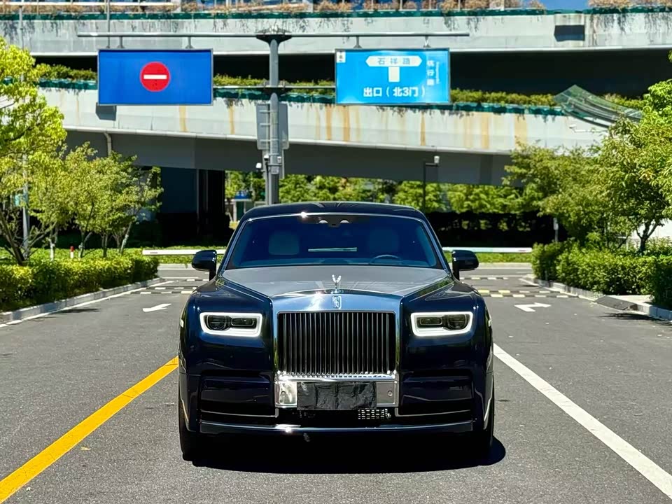 Rolls-Royce Phantom