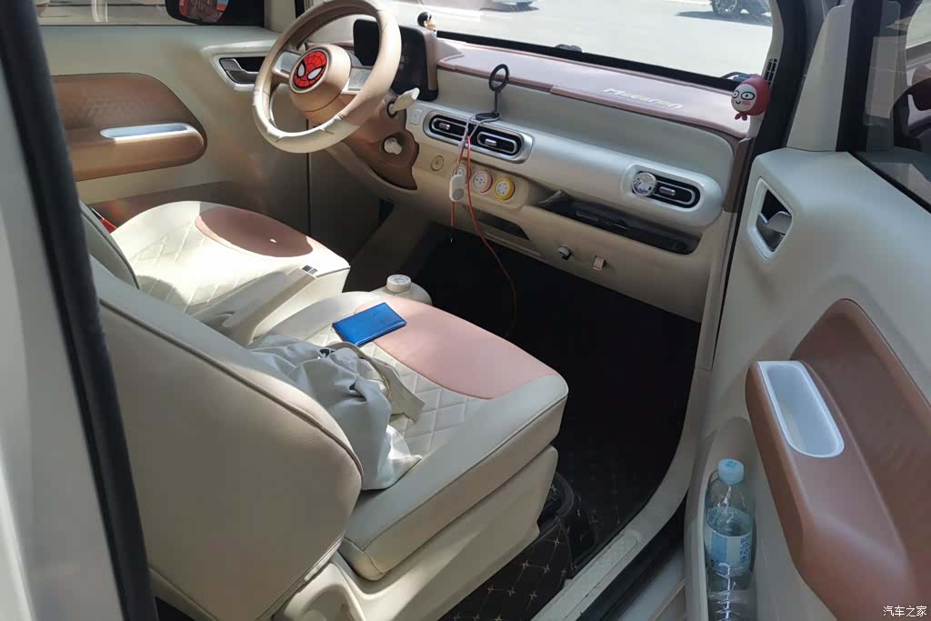 Wuling MINIEV, 2025 8